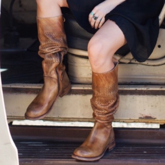 BedStu Cambridge Driftwood Tall Lace Boots - Picture 8 of 8